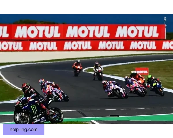 惊险赛季回顾MotoGP新秀挑战老将巅峰对决